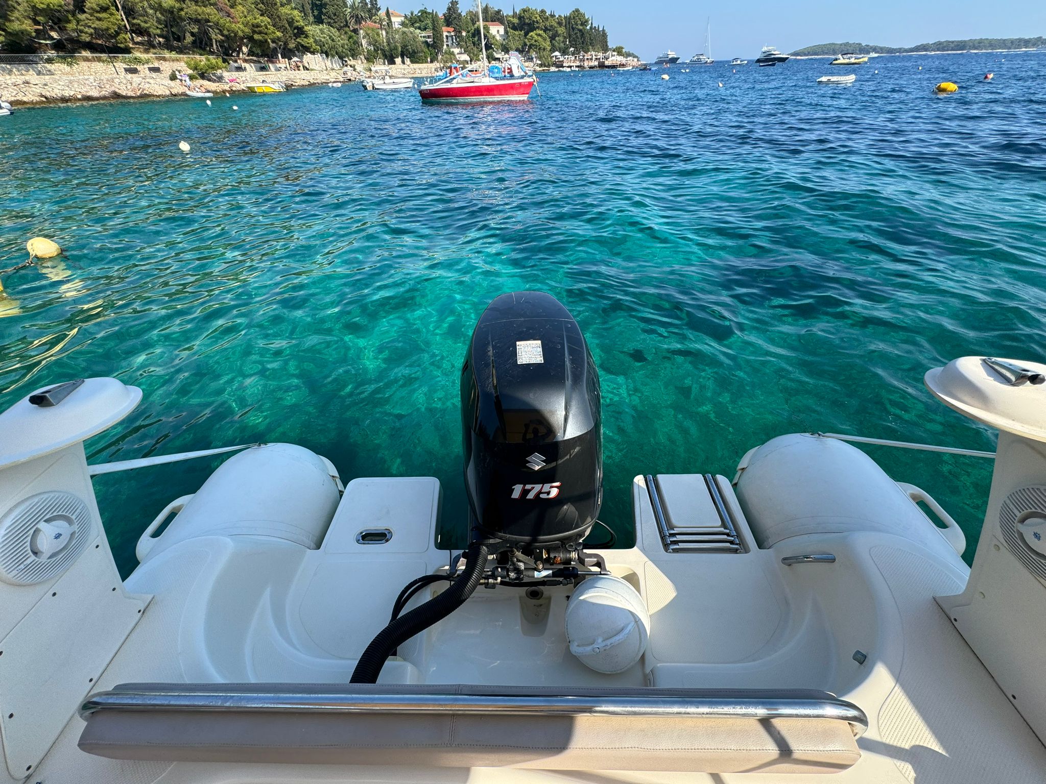 Sport RIB 600 - Engine View